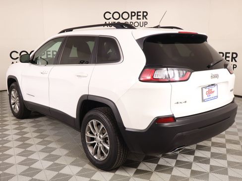 Used 2022 Jeep Cherokee Latitude Lux w/ Sun & Sound Group image 23