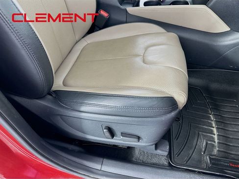 Used 2020 Hyundai Santa Fe Limited image 34