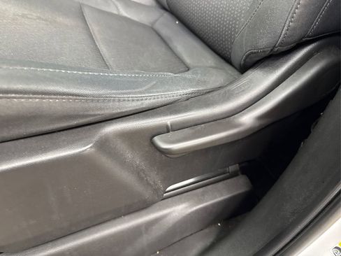 Used 2019 Chevrolet Silverado 1500 Custom Trail Boss w/ Custom Convenience Package image 23