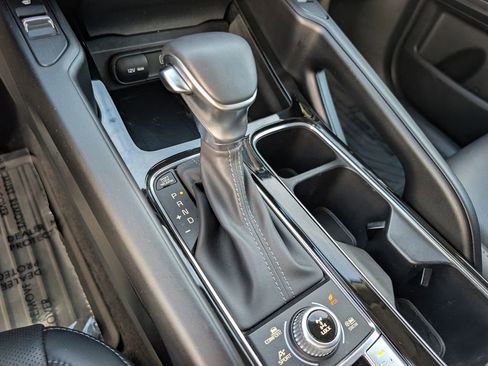 Certified 2024 Kia Telluride S w/ S Sunroof Package image 30