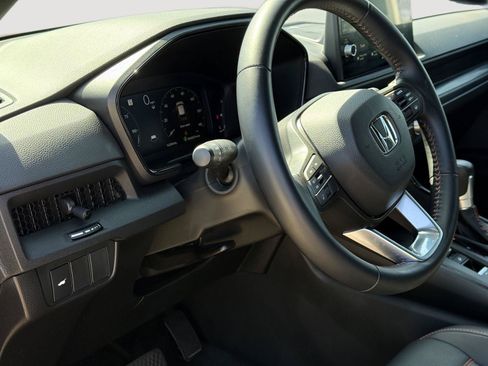 Used 2026 Honda CR-V Sport-L image 12