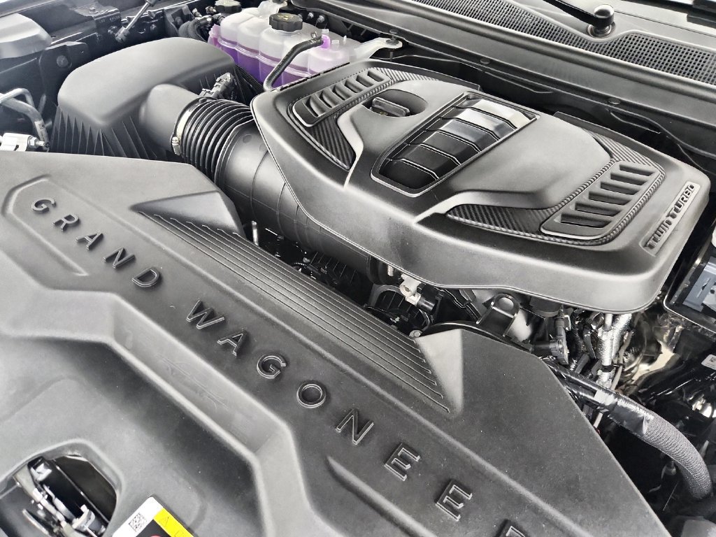 New 2026 Jeep Grand Wagoneer L Summit AWD/4WD image 34