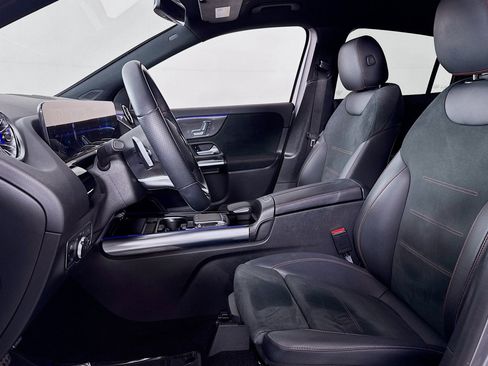 Certified 2023 Mercedes-Benz GLA 250 image 18