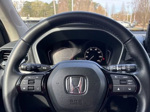 Used 2024 Honda Pilot EX-L image 13