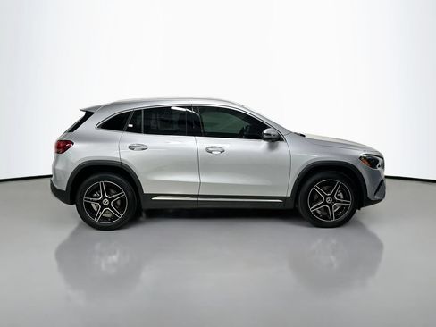 Certified 2026 Mercedes-Benz GLA 250 image 8