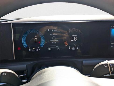 New 2025 Hyundai Tucson SEL image 11