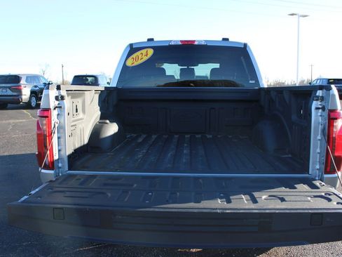 Used 2024 Ford F150 XLT w/ FX4 Off-Road Package image 18