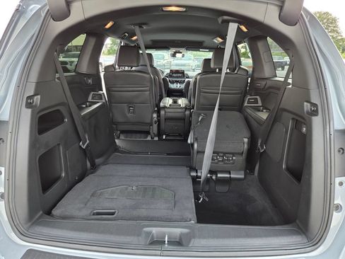 Used 2025 Honda Odyssey Sport-L image 12