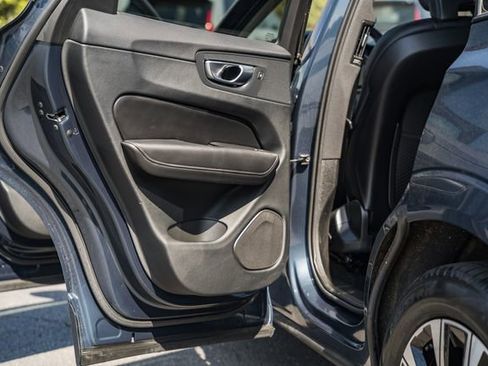 Certified 2024 Volvo XC60 B5 Plus w/ Protection Package Premier image 35