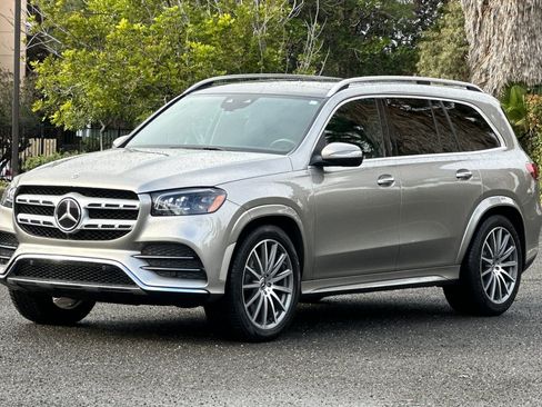 Used 2022 Mercedes-Benz GLS 450 4MATIC image 8
