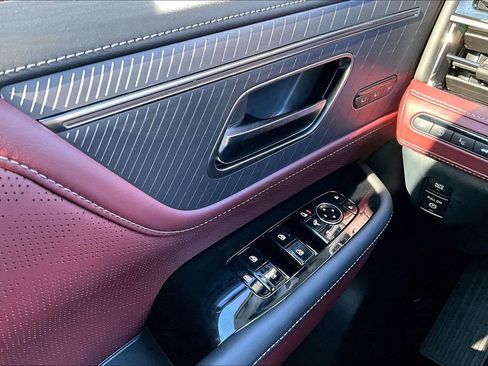 New 2026 INFINITI QX80 Autograph image 23