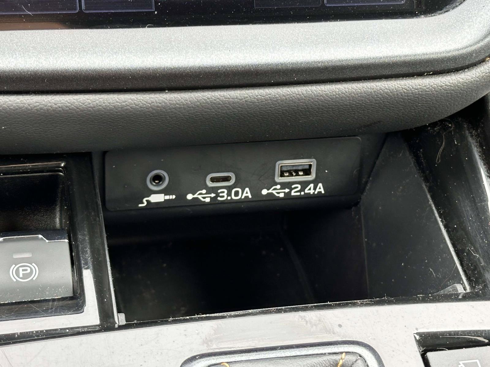 Certified 2025 Subaru Outback Wilderness AWD/4WD image 21