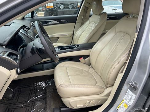 Used 2014 Lincoln MKZ AWD w/ Equipment Group 101A Select image 7
