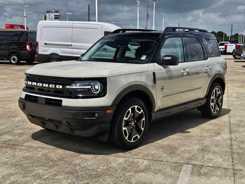 Certified 2024 Ford Bronco Sport Outer Banks w/ Tech Package image 8
