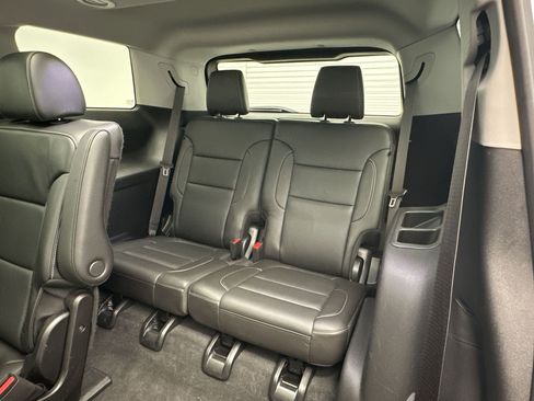 Certified 2023 GMC Acadia SLT w/ Elevation Edition AWD/4WD image 33