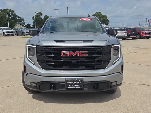 Used 2026 GMC Sierra 1500 Elevation w/ Elevation Premium Package RWD image 2