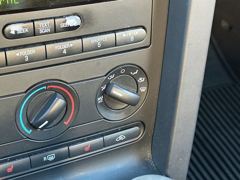 Used 2008 Ford Mustang GT Premium image 28