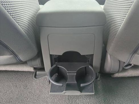 Used 2021 Nissan Frontier SV w/ Midnight Edition Floor Mats image 19