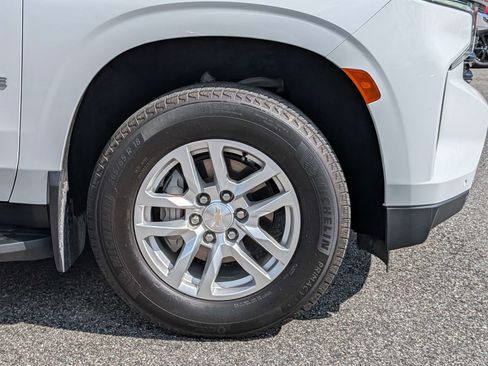 Used 2024 Chevrolet Tahoe LS w/ Driver Alert Package RWD image 10