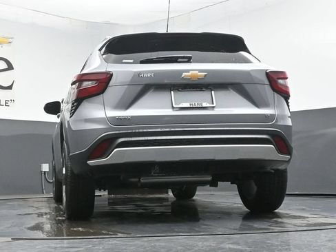 New 2026 Chevrolet Trax LT FWD image 32