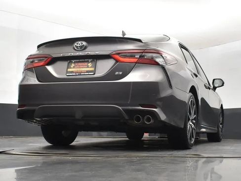 Used 2023 Toyota Camry SE FWD image 13