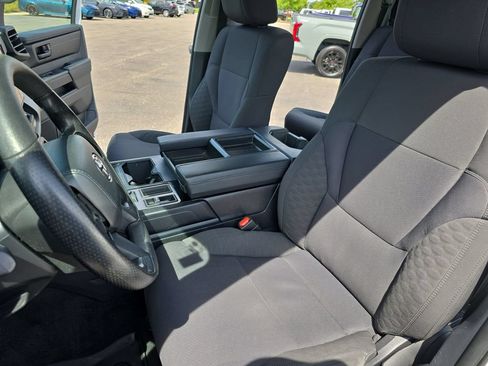 Used 2023 Toyota Tundra SR AWD/4WD image 16