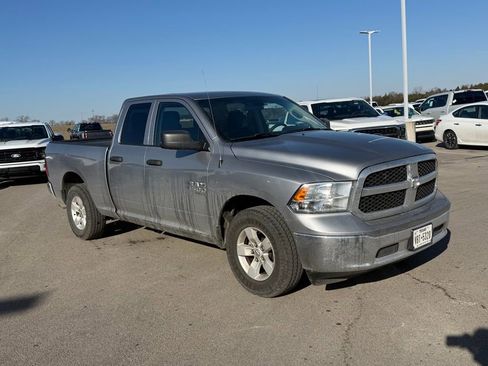 Used 2024 RAM 1500 Classic SLT image 2