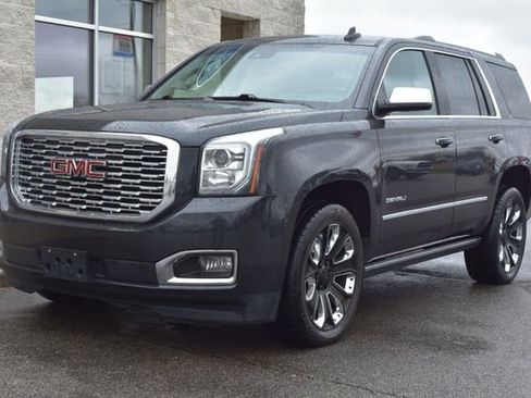 Used 2020 GMC Yukon Denali w/ Denali Ultimate Black Edition AWD/4WD image 17