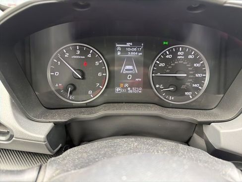 Used 2024 Subaru Crosstrek 2.0i Premium AWD/4WD image 2