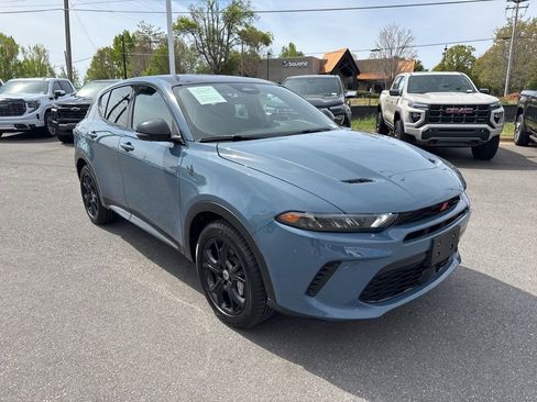 Used 2024 Dodge Hornet R/T Plus w/ R/T Blacktop Package image 7