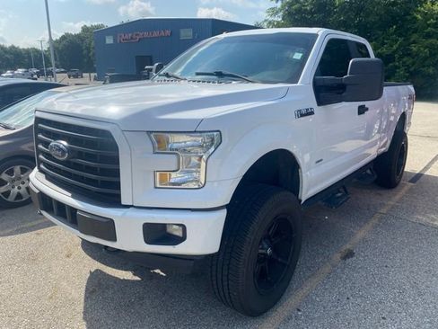 Used 2017 Ford F150 XL w/ Equipment Group 101A Mid AWD/4WD image 2