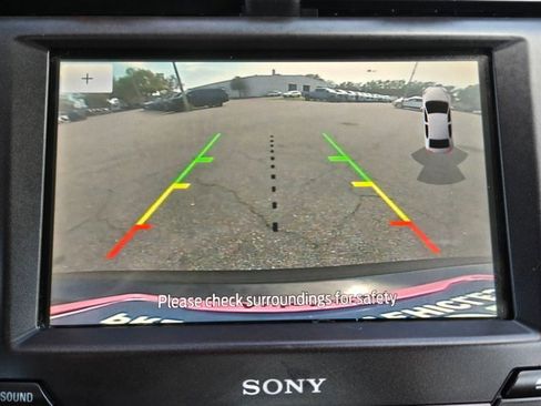 Used 2020 Ford Fusion Titanium image 14