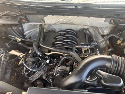 Used 2011 Ford F150 XLT image 69