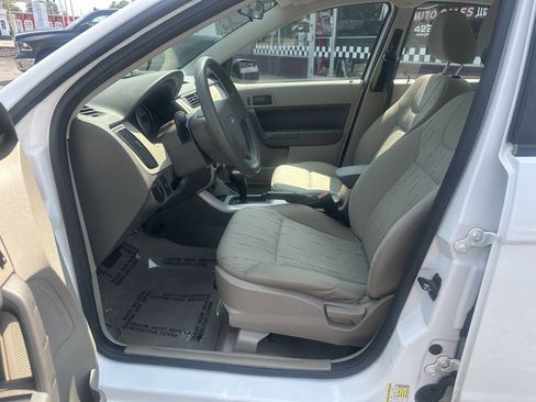 Used 2008 Ford Focus SE FWD image 19