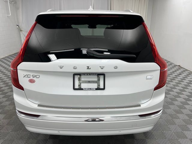 Used 2024 Volvo XC90 T8 Plus w/ Protection Package Premier AWD/4WD image 7