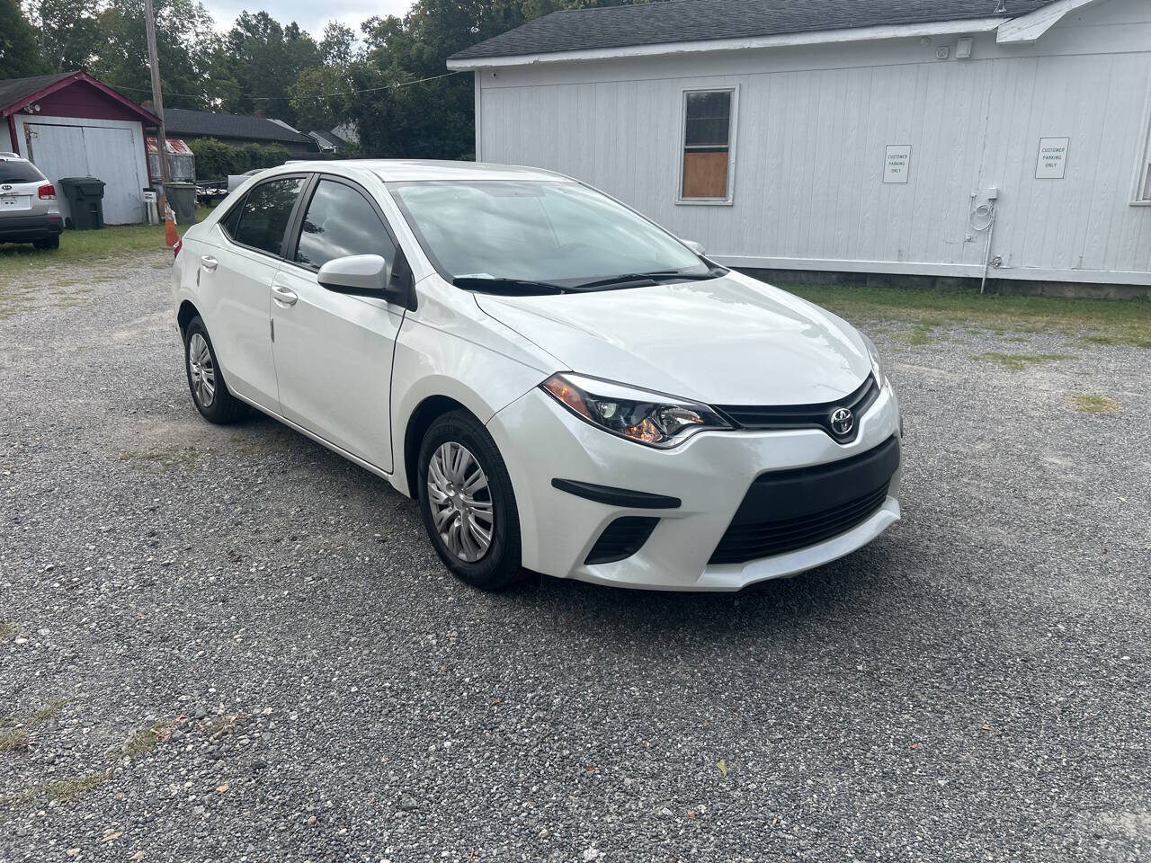 Used 2014 Toyota Corolla LE FWD image 8