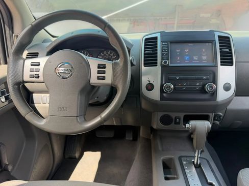 Used 2019 Nissan Frontier S RWD image 16