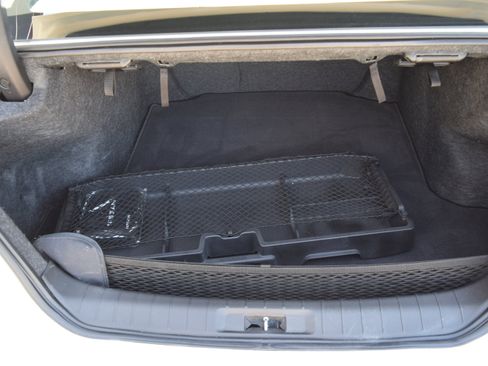 Used 2022 Nissan Maxima SR w/ Sport Mat Group FWD image 5