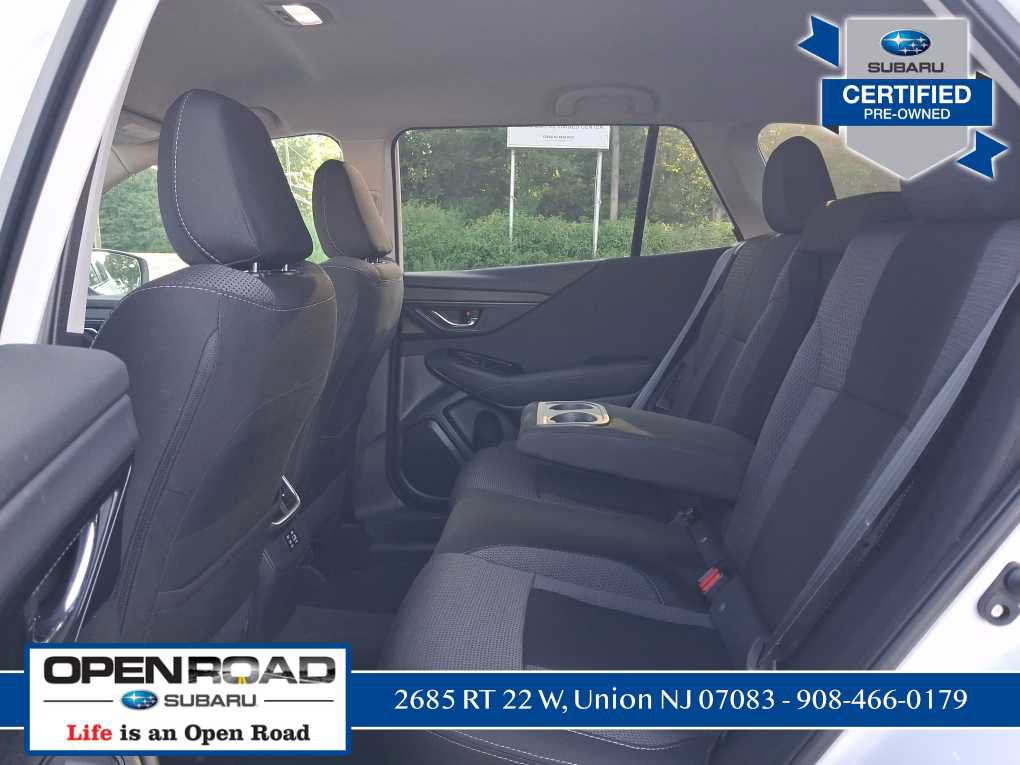 Used 2025 Subaru Outback Premium AWD/4WD image 25