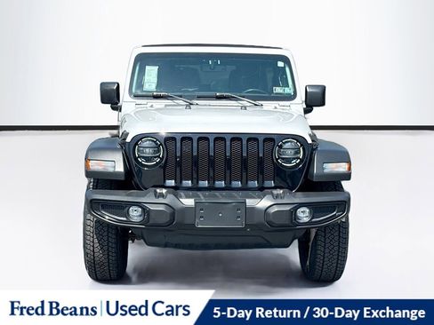 Used 2021 Jeep Wrangler Unlimited Sport AWD/4WD image 2