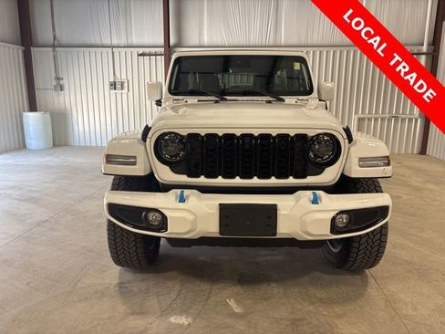 Used 2024 Jeep Wrangler High Altitude image 3