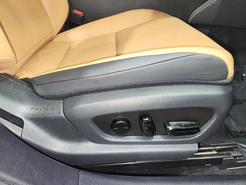 Used 2023 Lexus ES 300h image 85