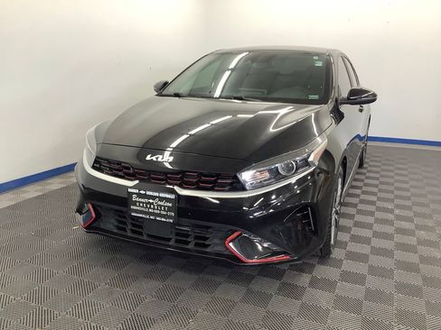 Used 2023 Kia Forte GT-Line w/ GT-Line Technology Package FWD image 2