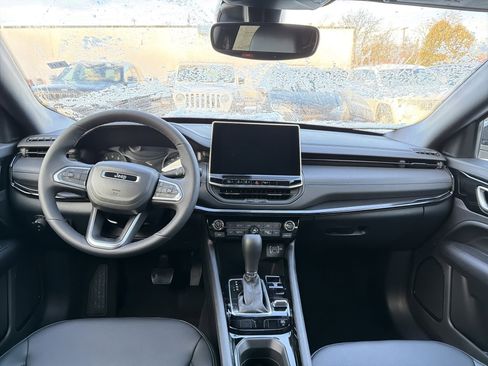 New 2026 Jeep Compass Limited image 12