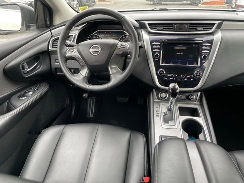 Certified 2023 Nissan Murano SV w/ SV Midnight Edition Package AWD/4WD image 9