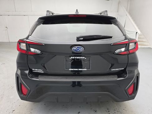 Used 2024 Subaru Crosstrek 2.0i Premium w/ Popular Package #4 AWD/4WD image 10