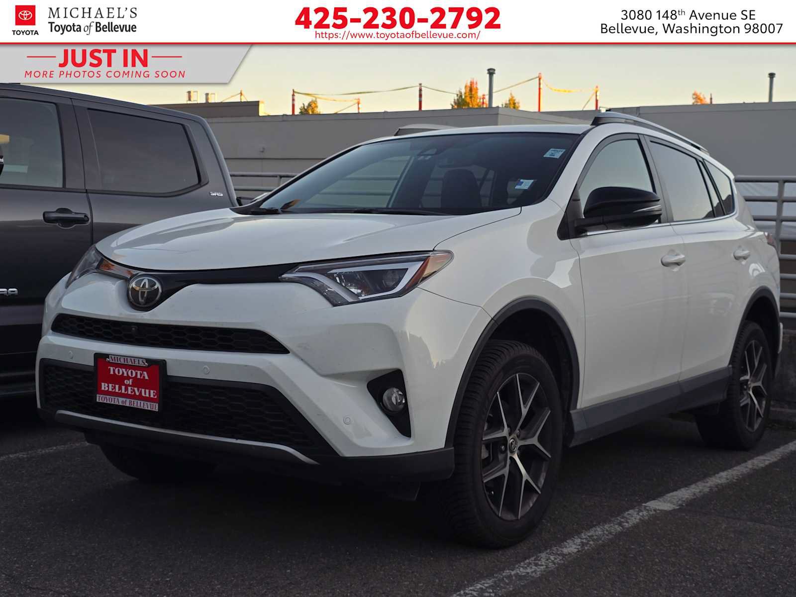 Used 2018 Toyota RAV4 SE w/ Advanced Technology Package AWD/4WD image 1