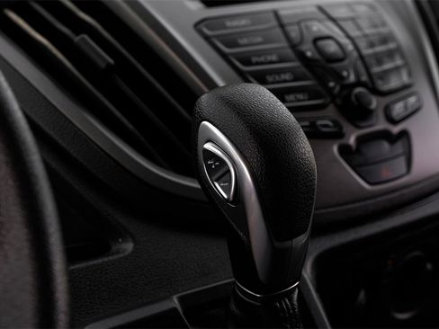 Used 2019 Ford Transit 250 130 Low Roof image 22