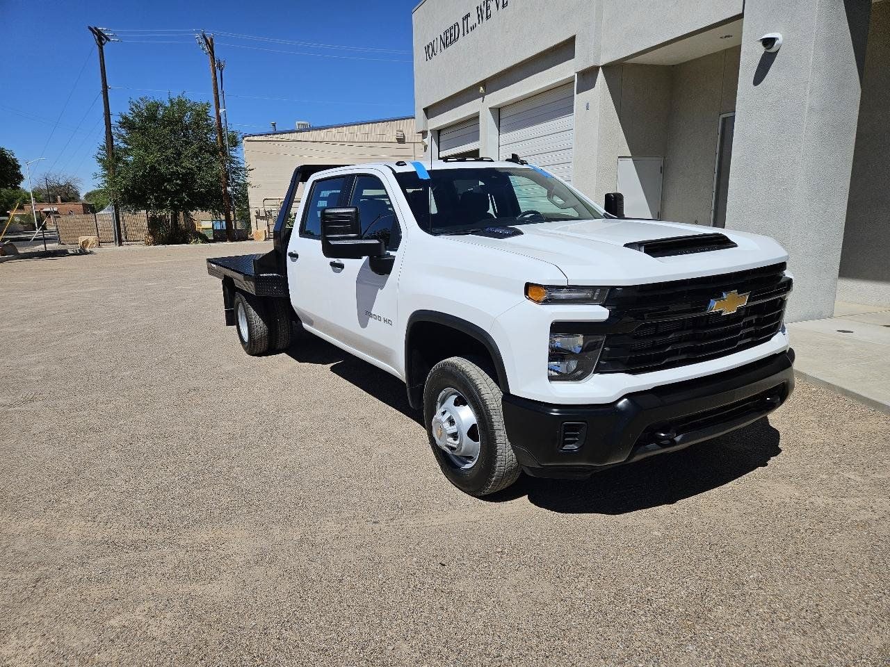 Used 2026 Chevrolet Silverado 3500 W/T AWD/4WD image 5