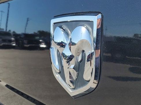 Used 2018 RAM 2500 Longhorn w/ Off Road Package image 12